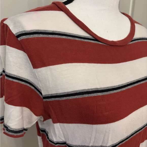 Tilly's red and white striped basic soft tee size L - Picture 5 of 8